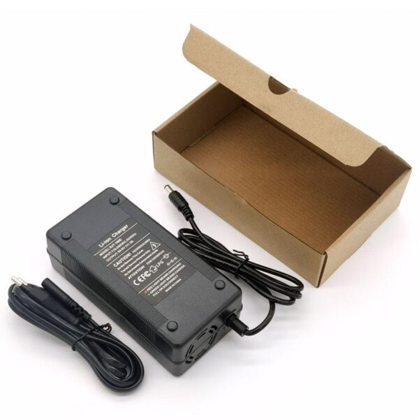 Cargador 48V (salida 54,6v) 3A conector DC 5,5mm - Imagen 4